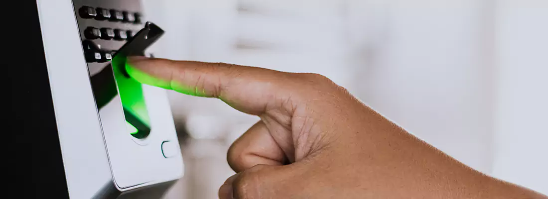 Expert Fingerprint Lock Solutions in Iona, FL